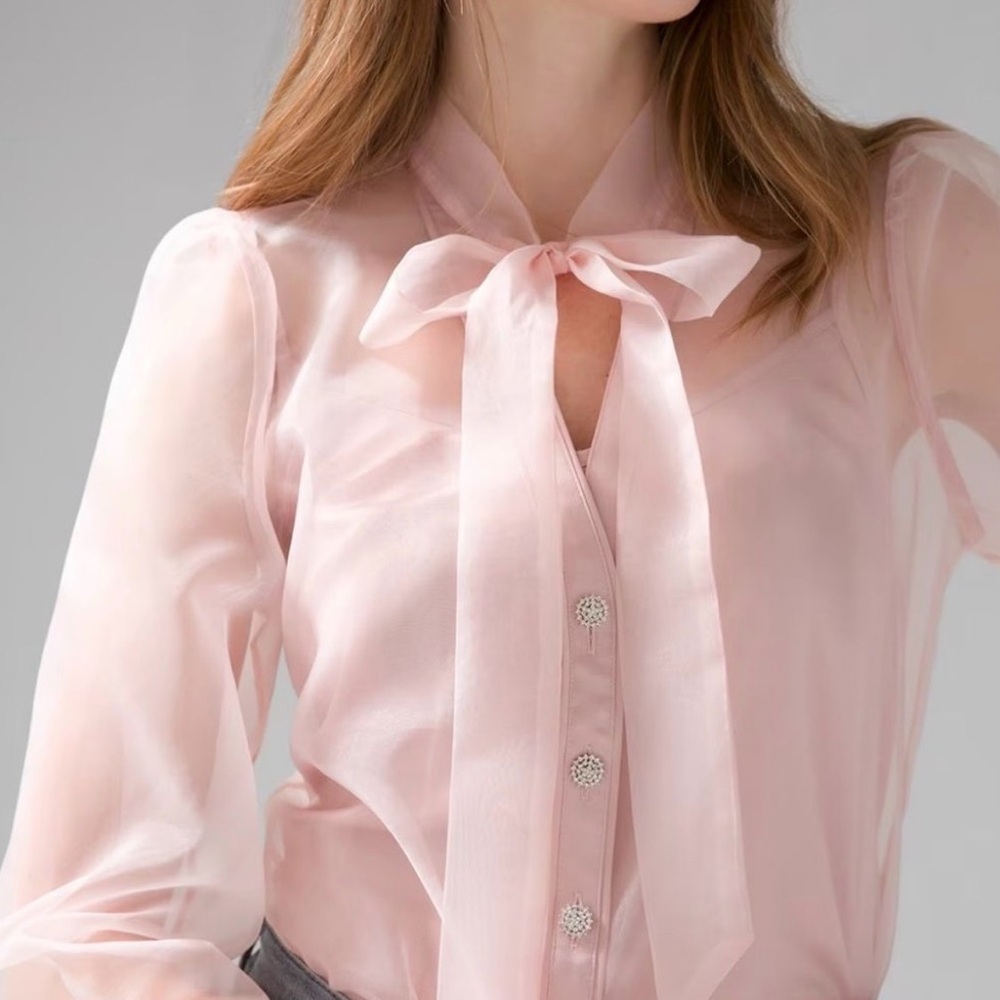 new white house black market diamond organza tie neck blouse S